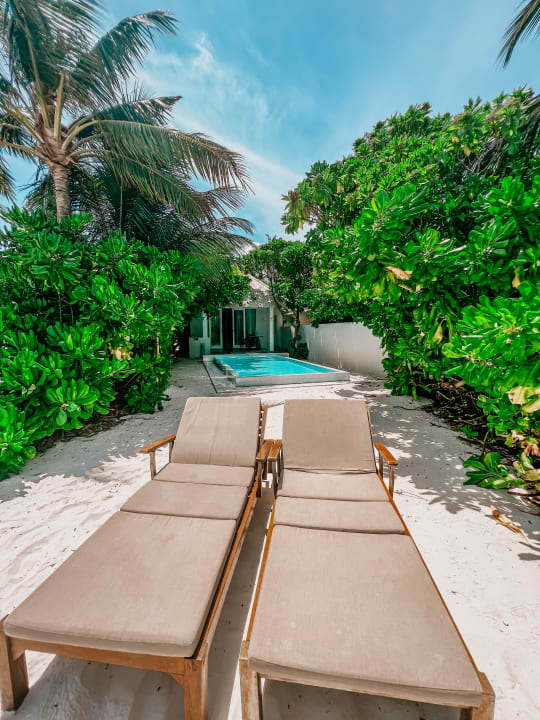 Pool TUI BLUE Olhuveli Romance