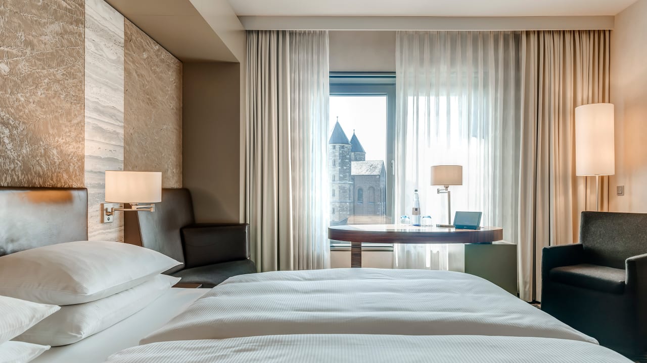 Zimmer Dorint Hotel am Heumarkt Köln