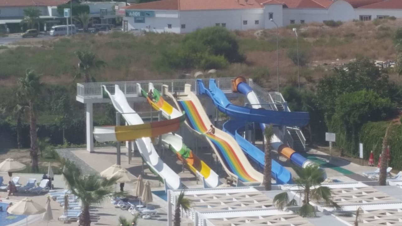 Abwechslungsreich Serenis Hotel