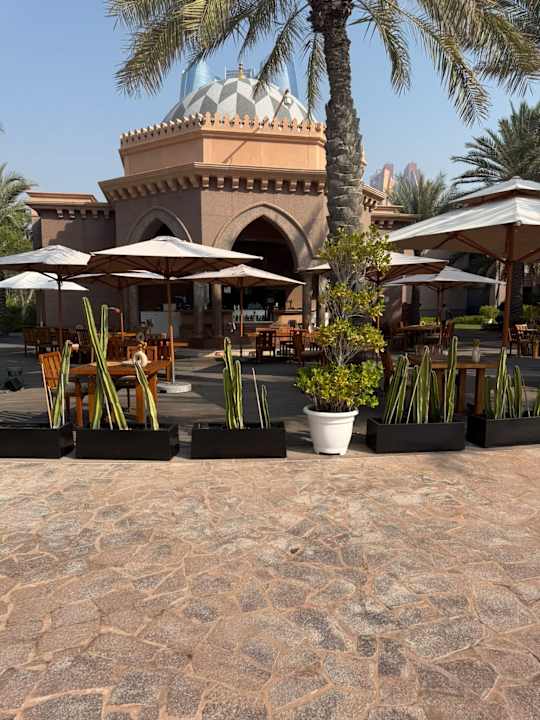 Außenansicht Emirates Palace Mandarin Oriental