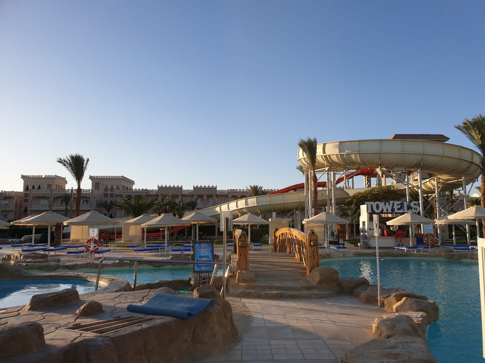 Pool Beach Albatros Resort