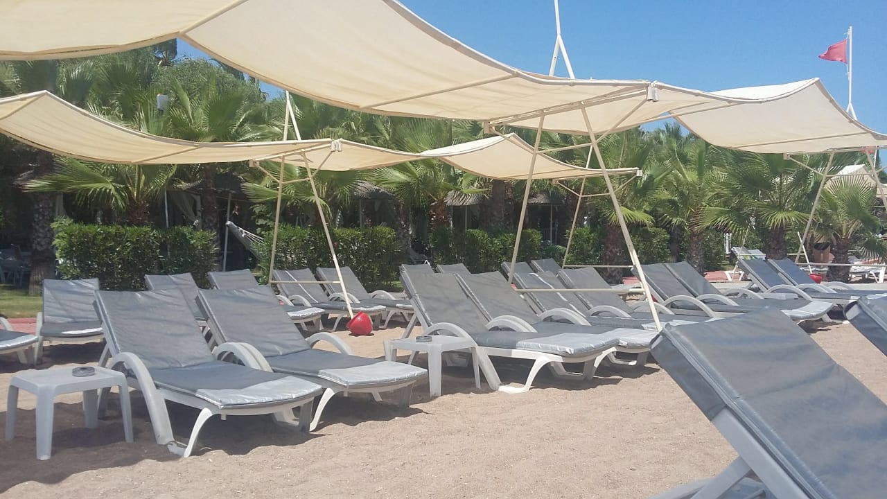 Strand Hotel Delphin Palace