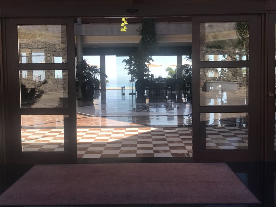 Lobby Casa León Royal Retreat