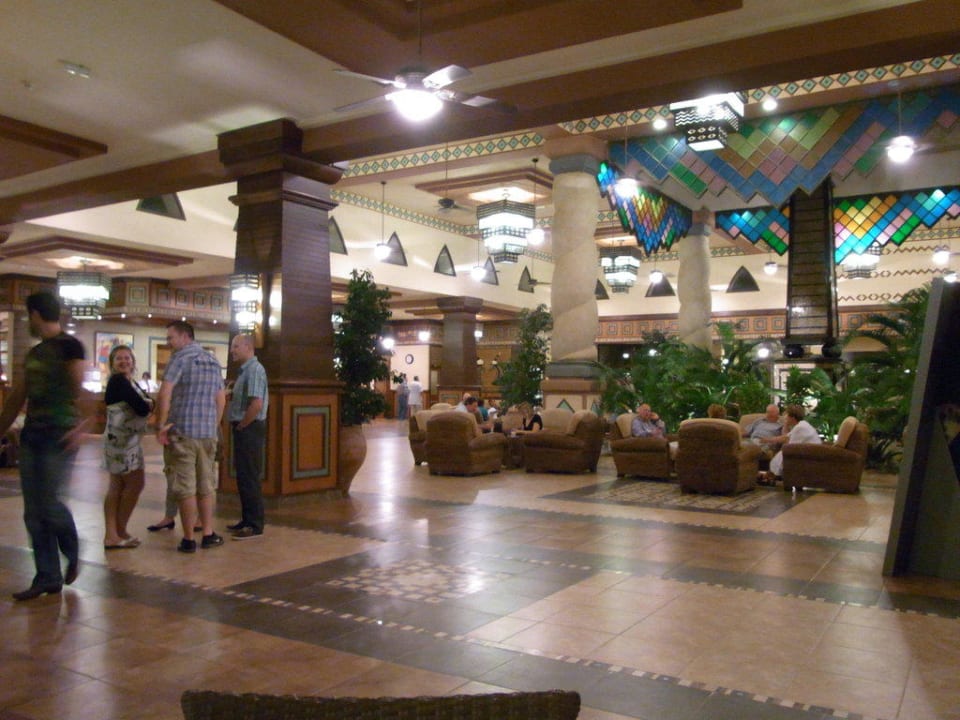 Lobby Hotel Riu Karamboa