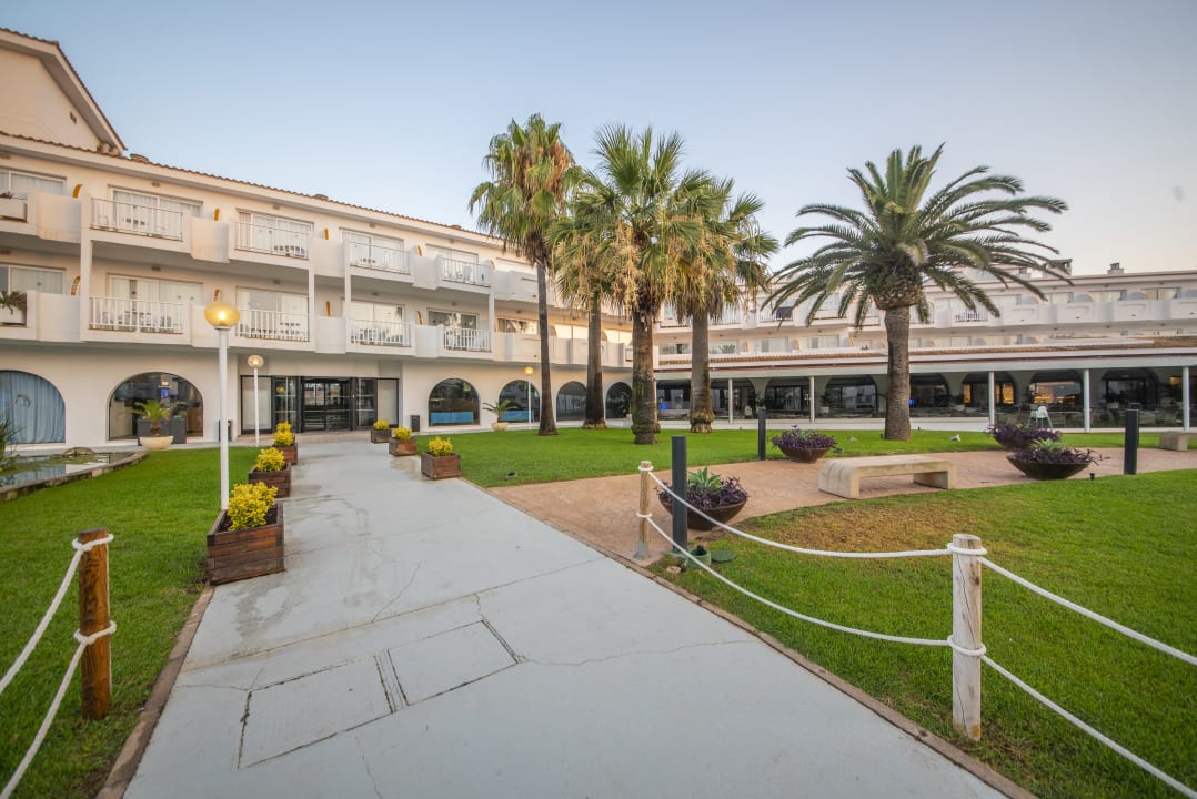 Außenansicht blau punta reina