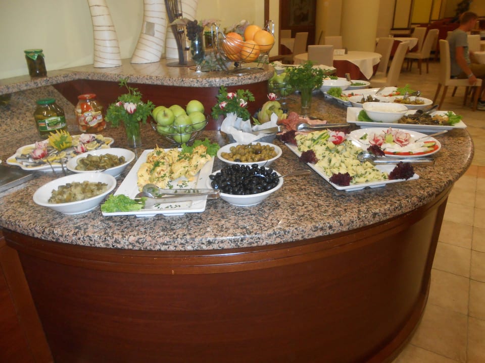Büffet Salat DAS Club Hotel Sunny Beach