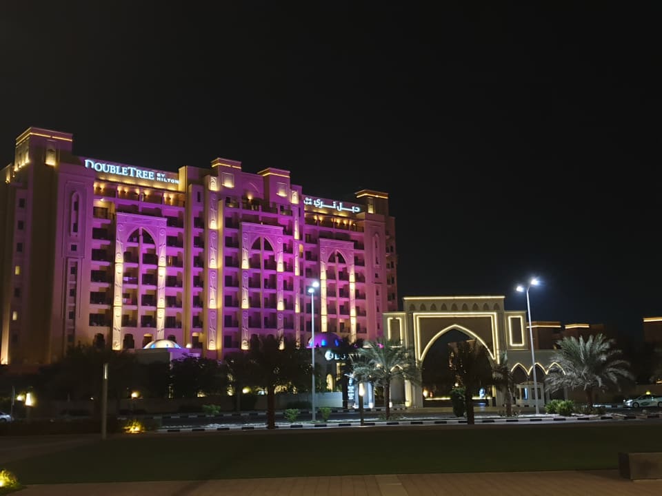 Außenansicht DoubleTree by Hilton Resort & Spa Marjan Island