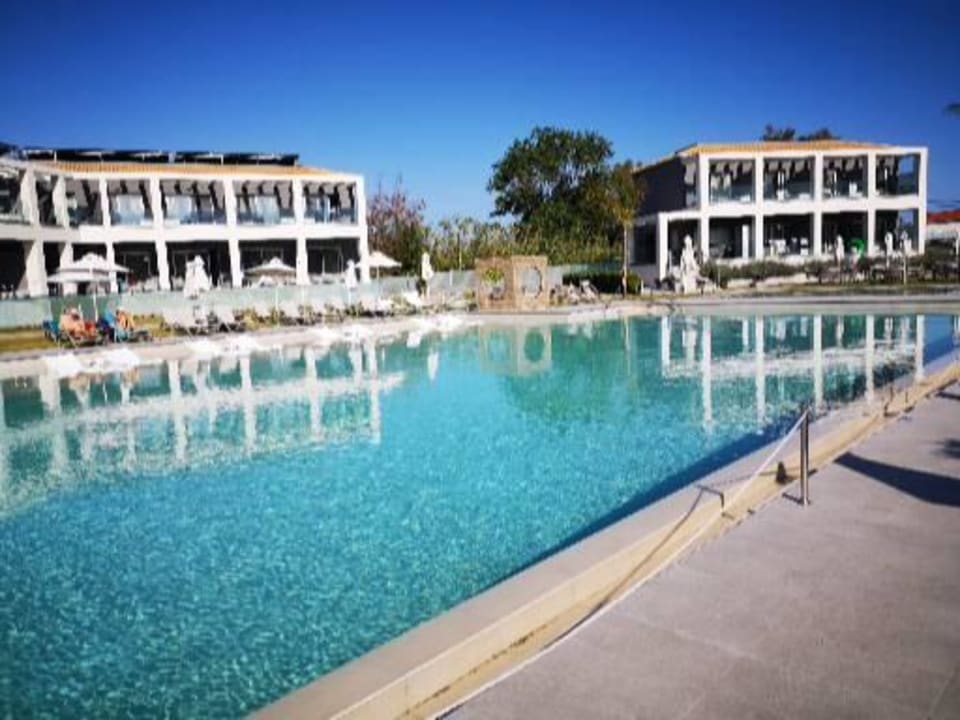 Pool Acharavi Beach Hotel