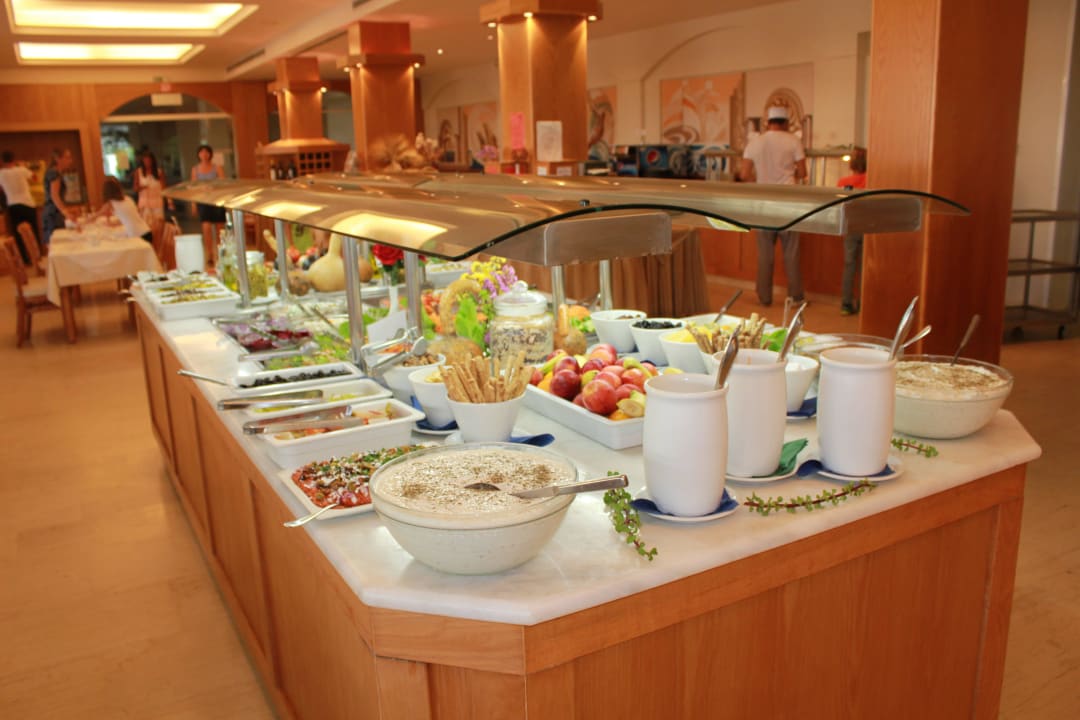 Salatbüffet TUI KIDS CLUB Alex Beach