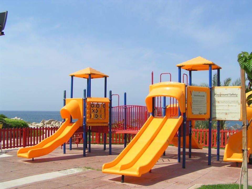 Spielplatz St. George Beach Hotel & Spa Resort