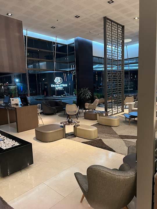 Lobby DoubleTree By Hilton Bogota Salitre AR