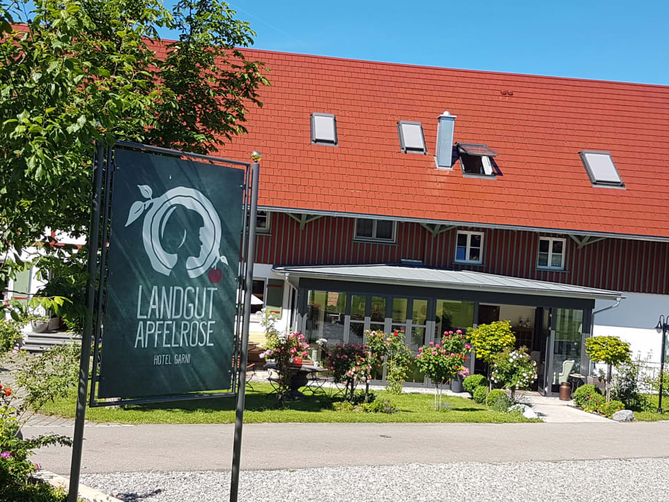 Außenansicht Hotel Garni Landgut Apfelrose
