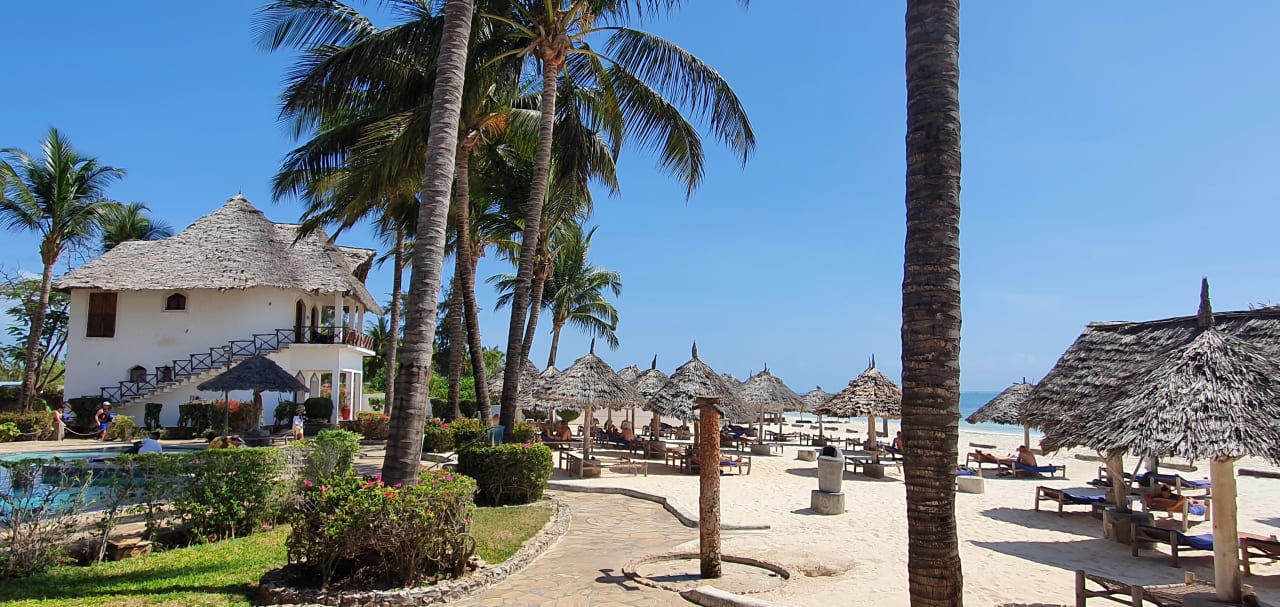 Strand AHG Waridi Beach Resort & Spa
