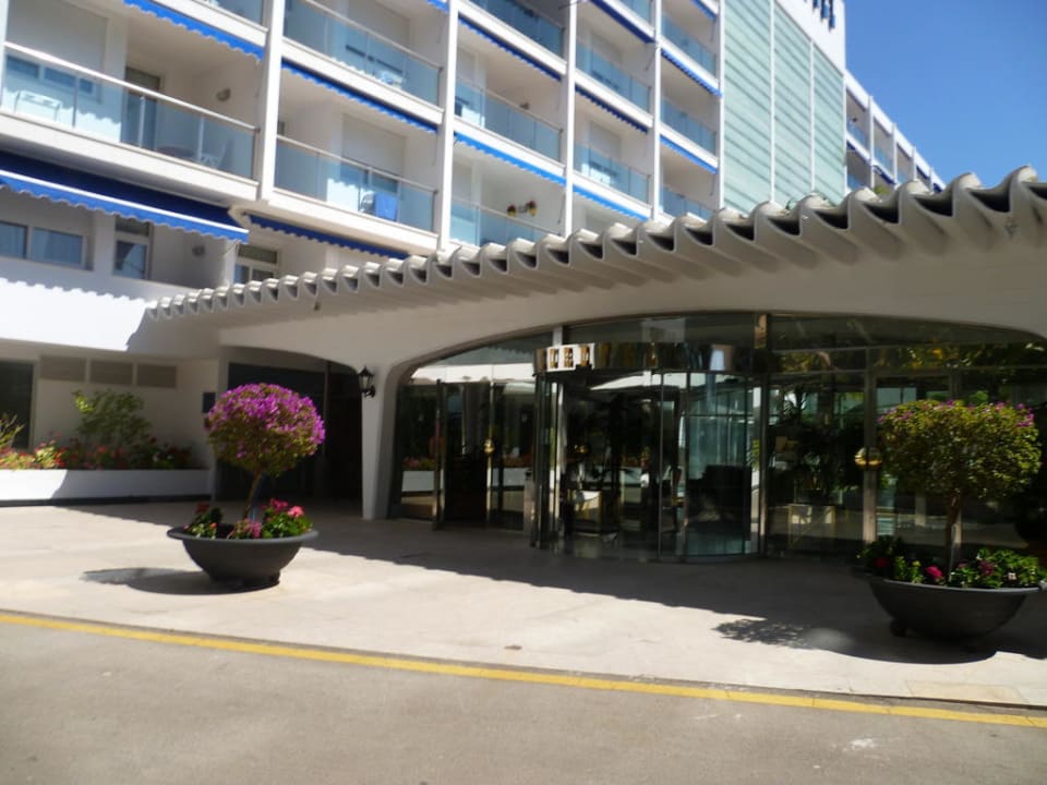 Hoteleingang Hipotels Eurotel Punta Rotja Golf & Spa