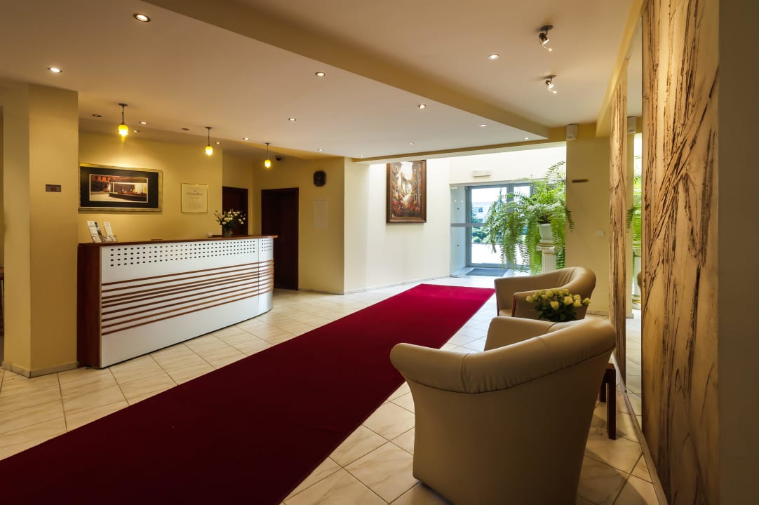 Recepcja Henlex Hotel