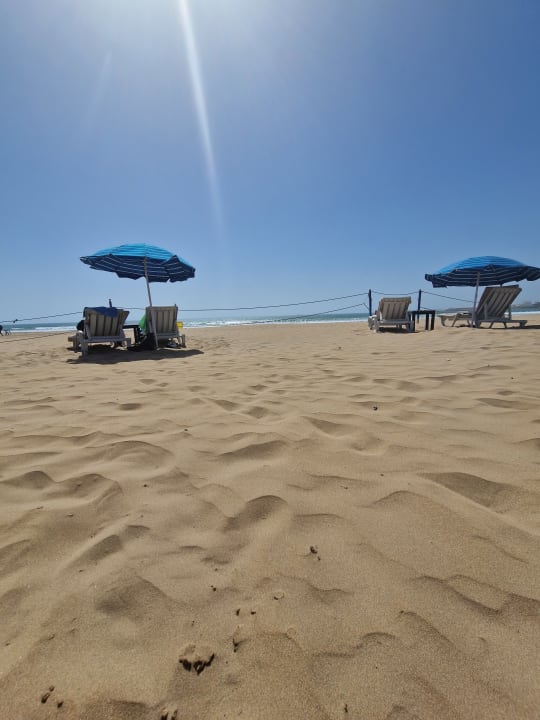 Strand Anezi Tower Hotel