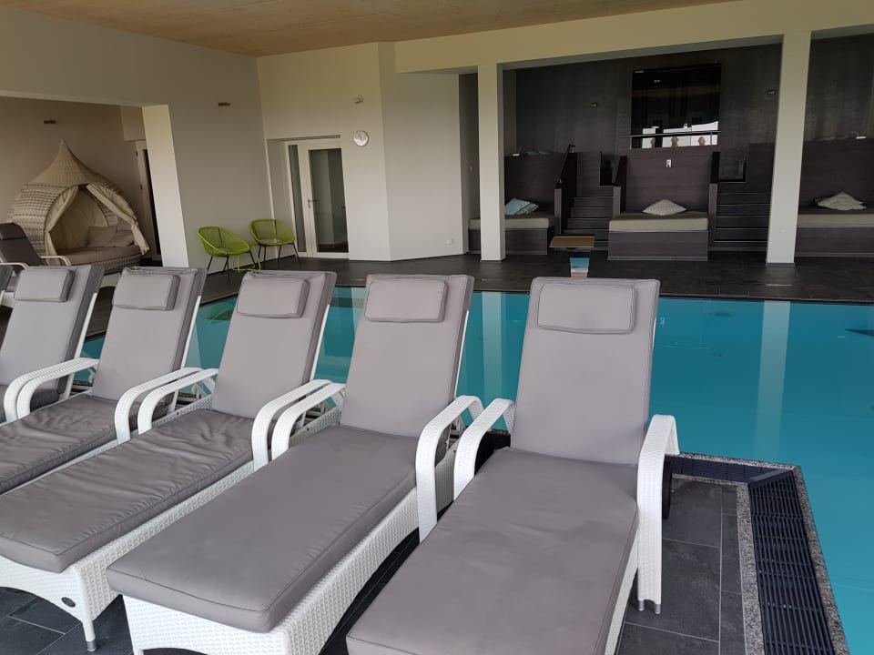 Pool Thula Wellnesshotel Bayerischer Wald