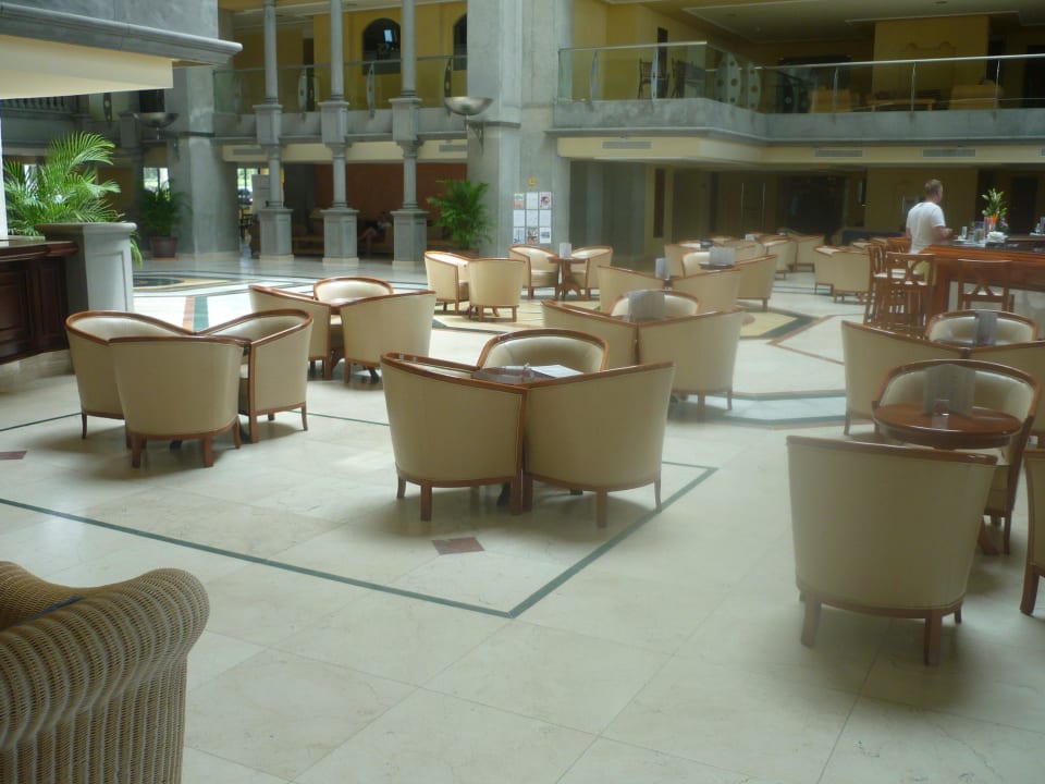 Lobby R2 Rio Calma Hotel & Spa & Conference