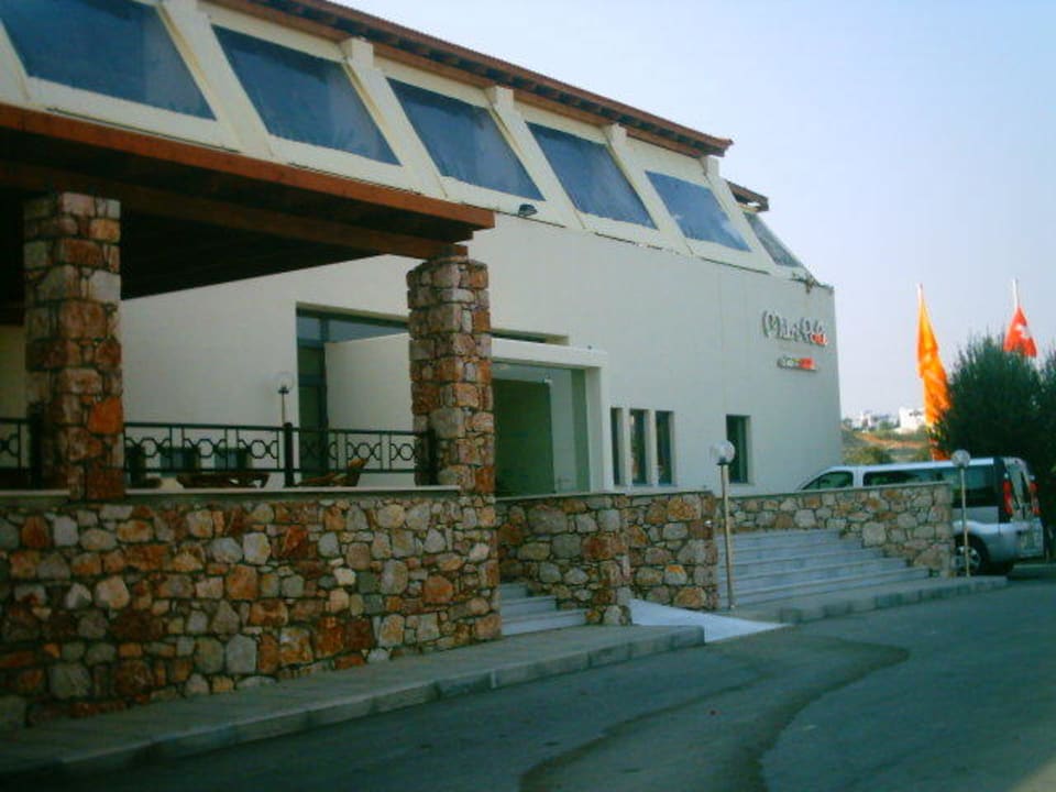 Haupteingang Atlantica Mikri Poli Rhodes