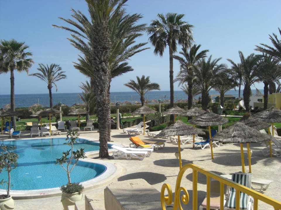 Schöne Pool-und Gartenanlage Houda Golf & Beach Club