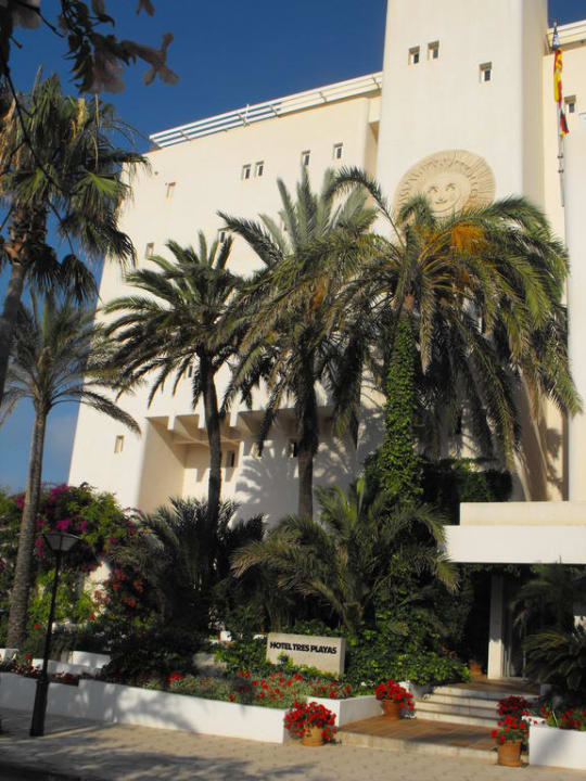 Frontseite Bikini Island & Mountain Hotel Es Trenc