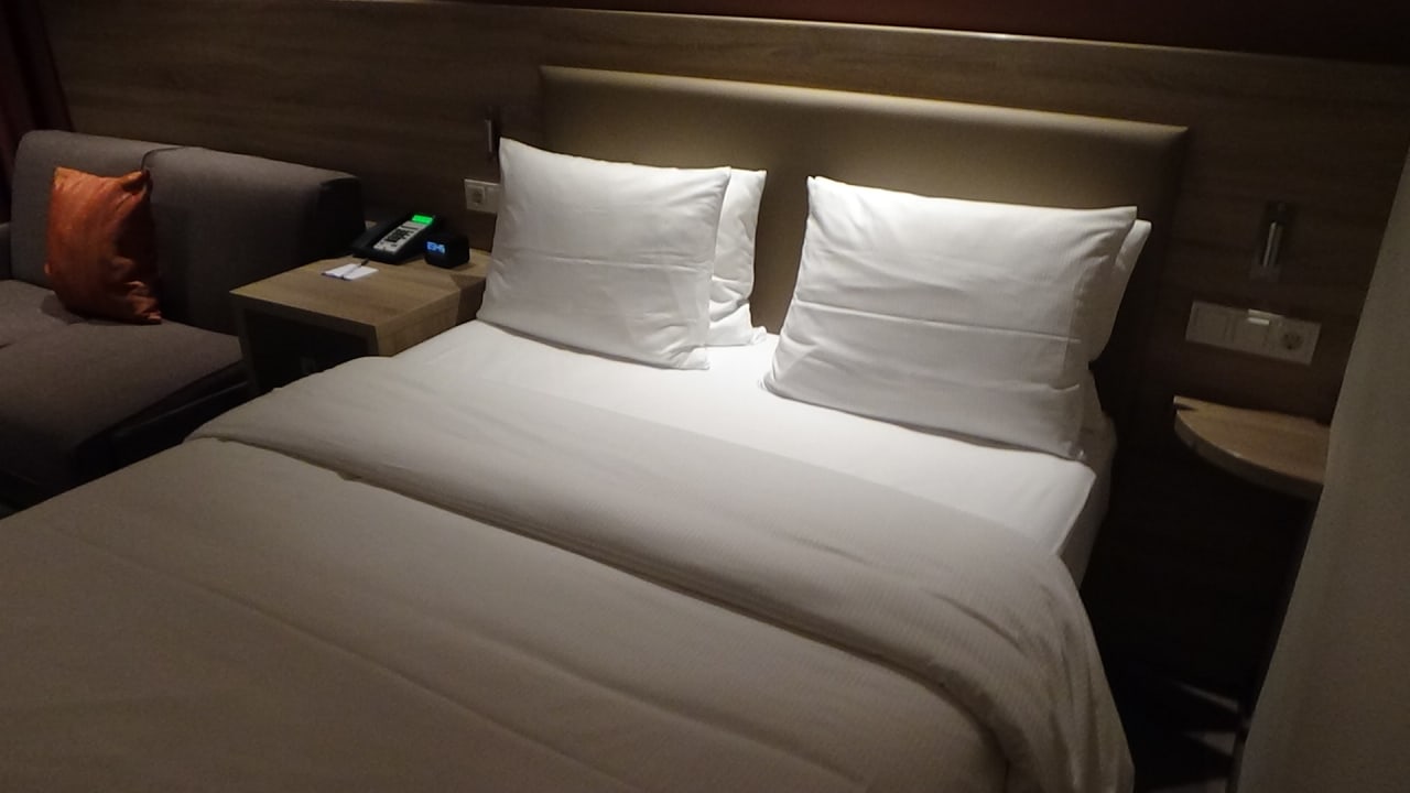 Zimmer Hampton by Hilton Frankfurt City Centre East