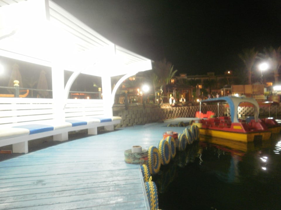 Steg "Wassertaxi" Pickalbatros Dana Beach Resort - Hurghada
