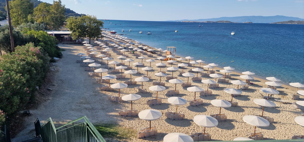 Strand Akrathos Beach Hotel