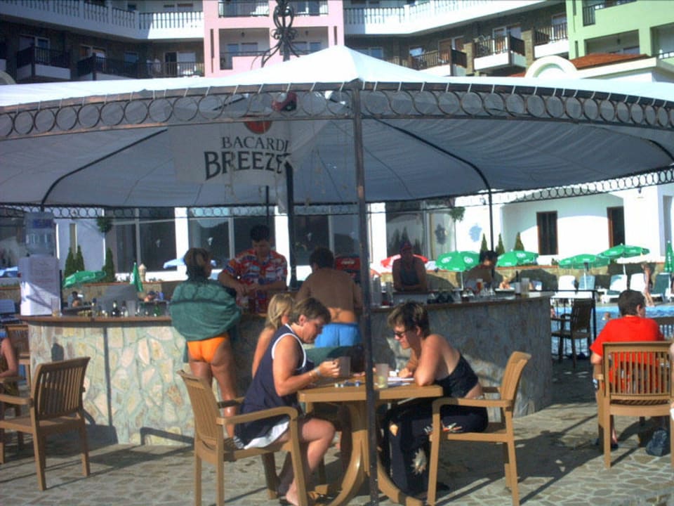 Poolbar Bella Vista Beach Club