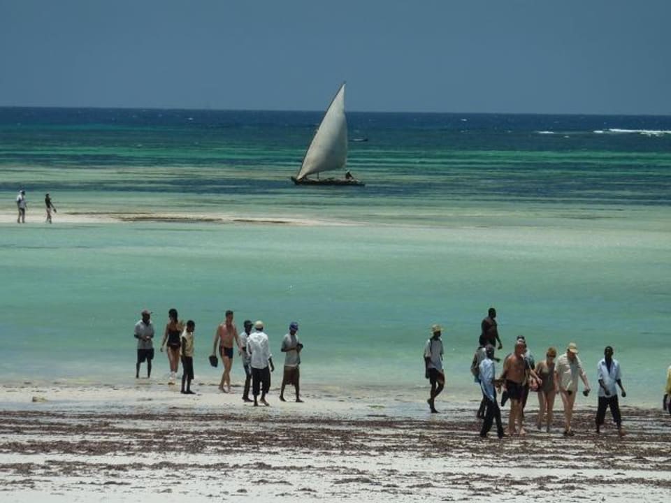 Strandboys Neptune Paradise Beach Resort & Spa
