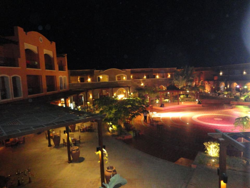 Souk Area Jaz Dar EL Madina