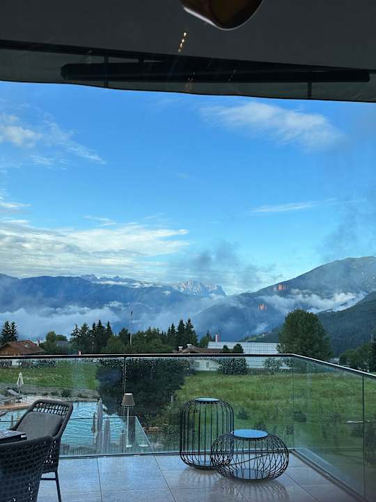 Ausblick SONNENBERG | Panorama Dolomites Wellbeing