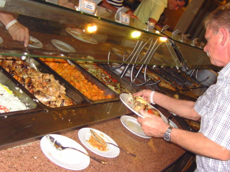 Warme Speisen Three Corners Rihana Resort Deluxe