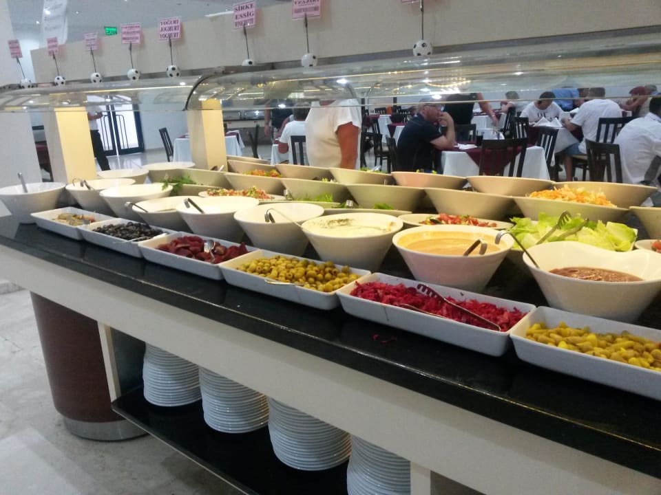 Super Salatbuffet Grand Seker Hotel