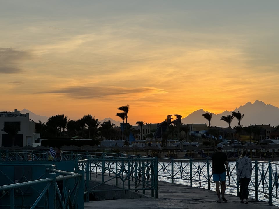 Strand Titanic Beach Spa & Aqua Park