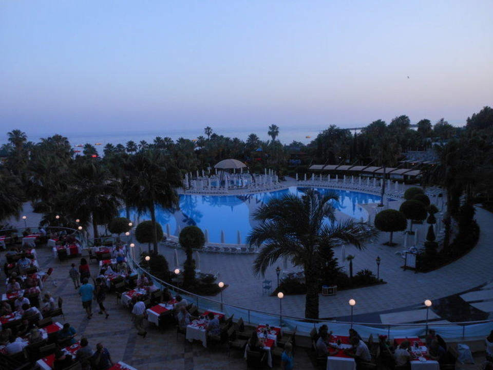 Schön bei Nacht Saphir Resort & Spa