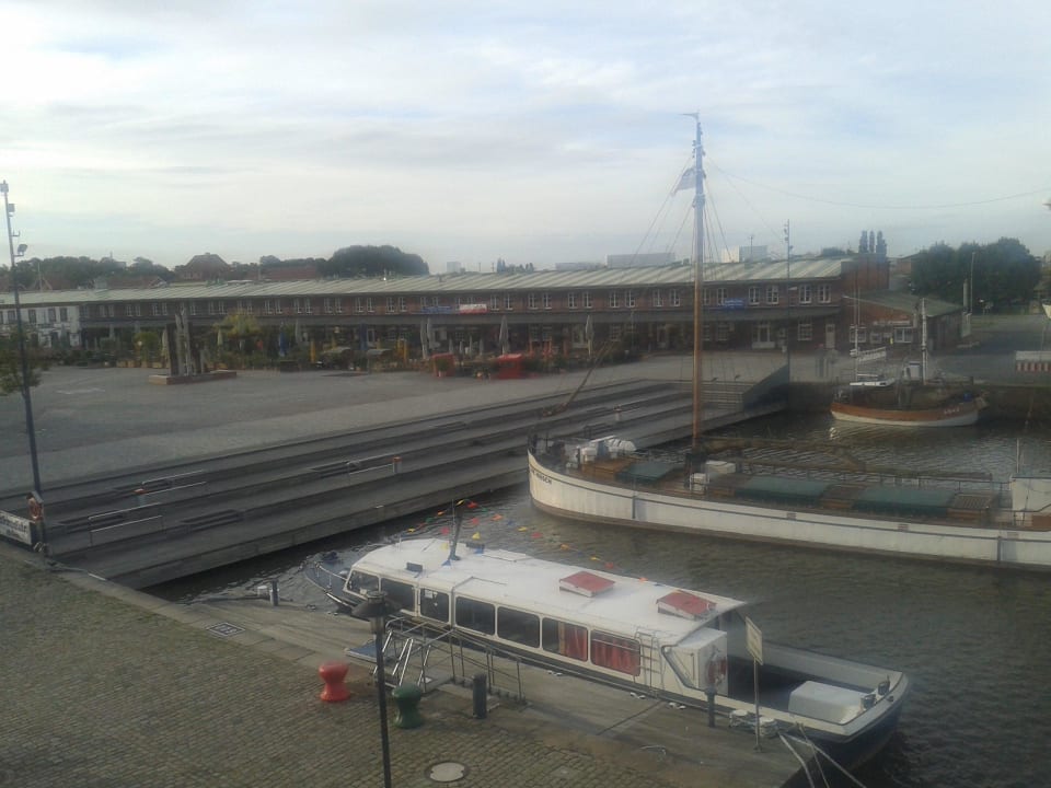 Restaurants & Läden im Schaufenster Fischereihafen Nordsee Hotel Fischereihafen