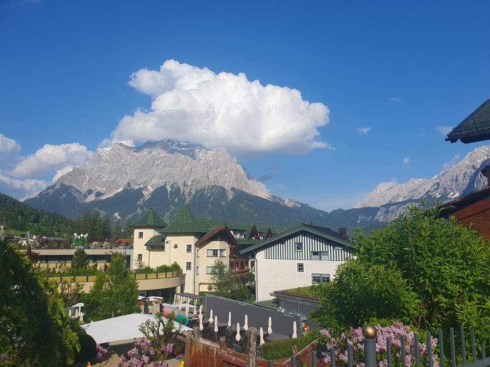 Ausblick Alpenrose - Familux Resort