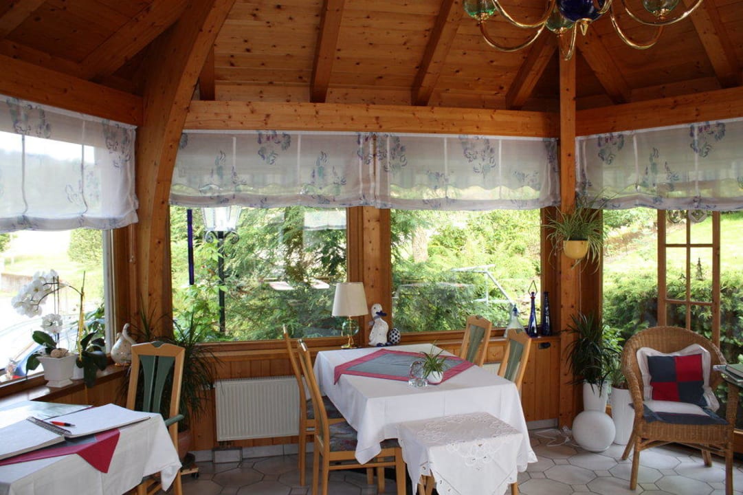 Panorama Frühstücksraum Pension Angelika