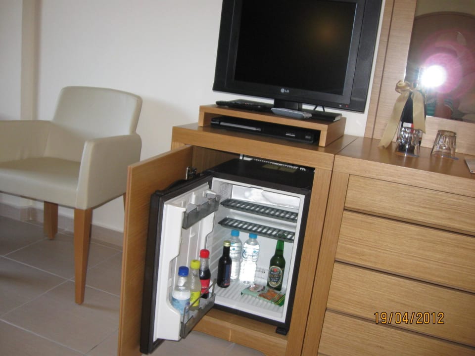 Elektroausstattung / Kühlschrank Hotel Kalithea Horizon Royal