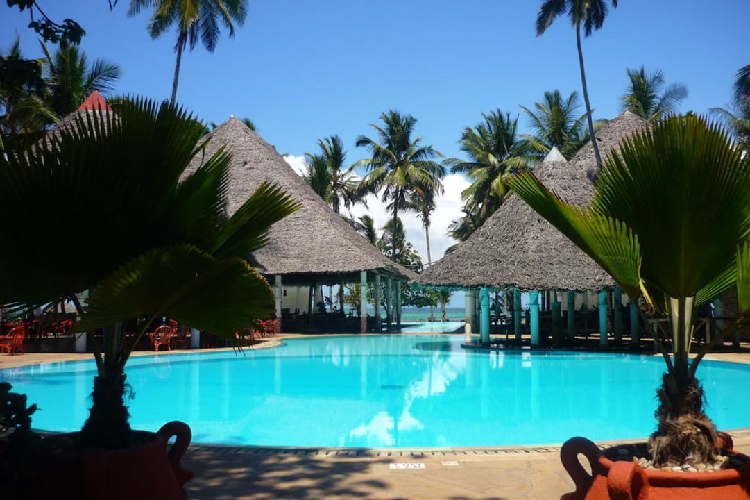 Village-Pool Neptune Village Beach Resort & Spa