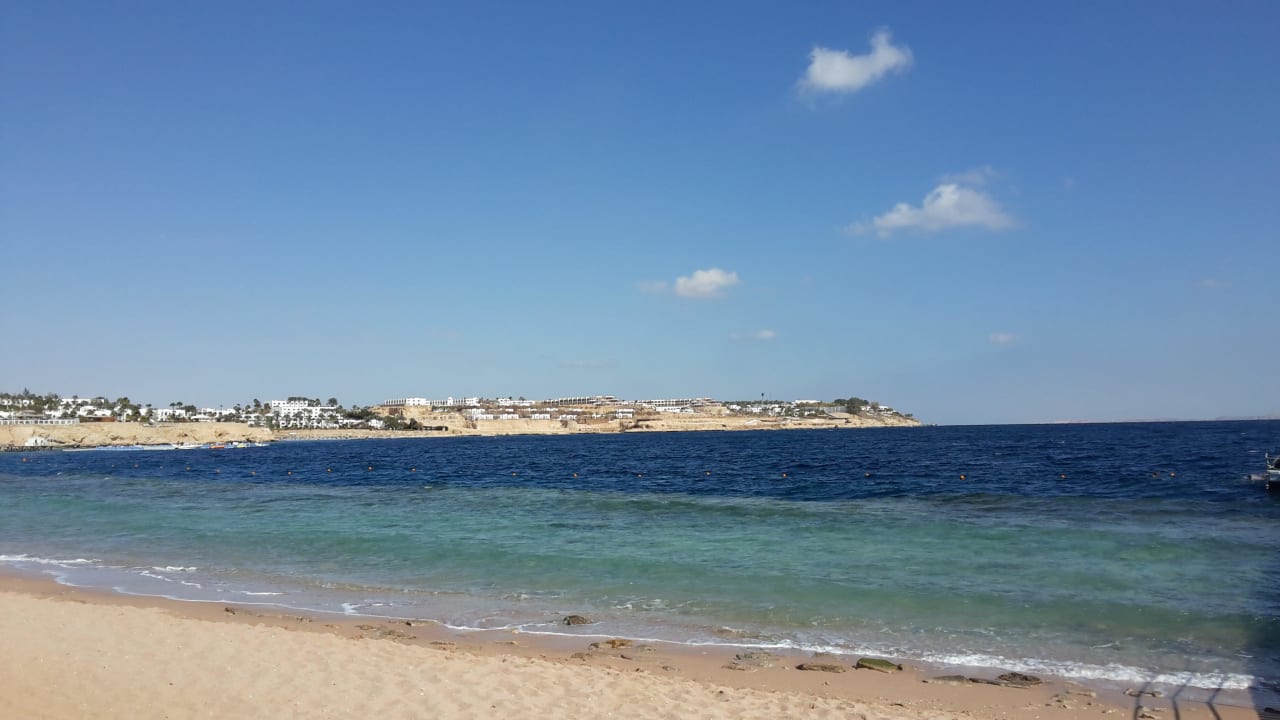 Entlang am Strand Domina Coral Bay Resort, Diving , Spa & Casino