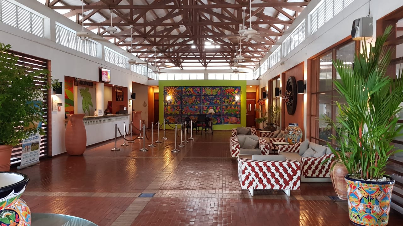 Lobby Grand Decameron Panama, A Trademark All Inclusive Resort