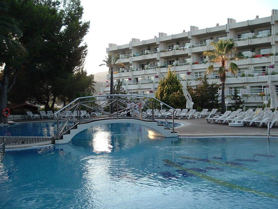 Poolanlage allsun Hotel Bella Paguera