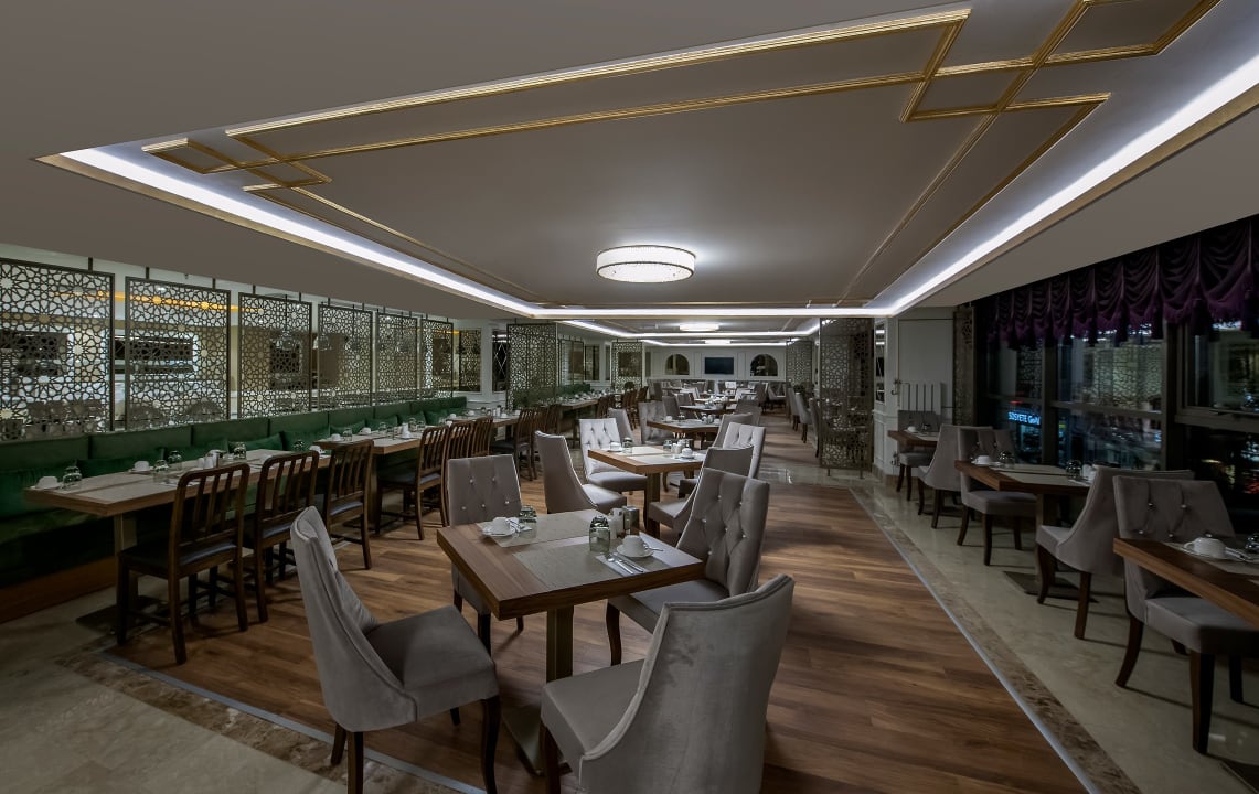 Restaurant DoubleTree by Hilton Hotel Elazig