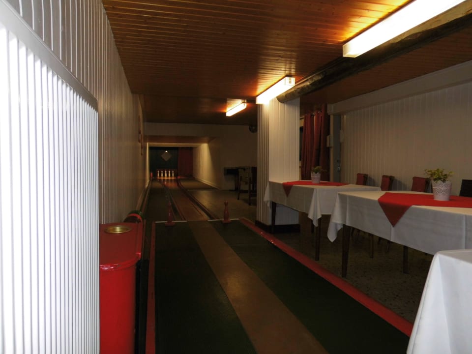 Für gemütliche Abende unsere neue Kegelbahn Rhön Stern Hotel
