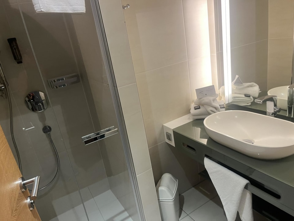 Zimmer Adler Resort