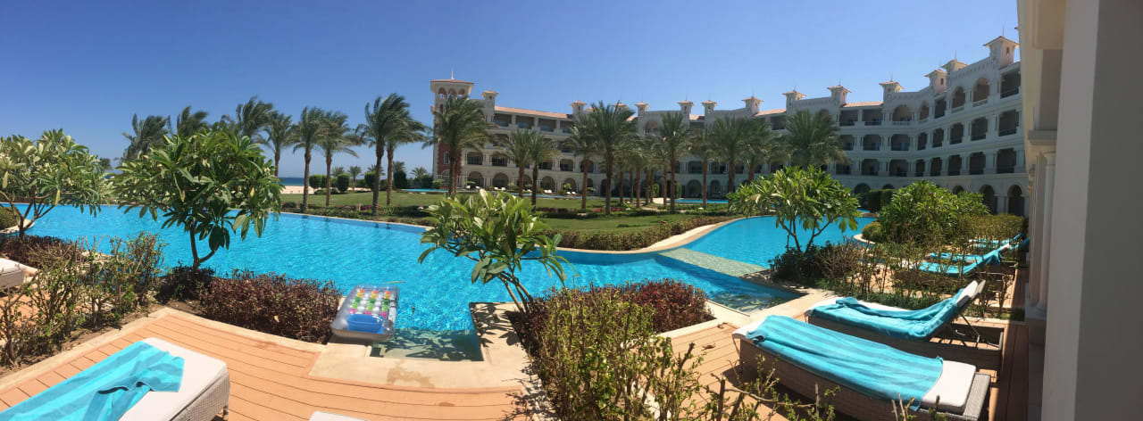 Terrasse & Pool Swim-Up-Suit Baron Palace Sahl Hasheesh