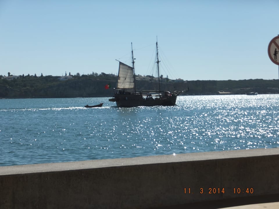 Ausflugsschiff auf den Arade zum Atlanik NH Marina Portimão Resort