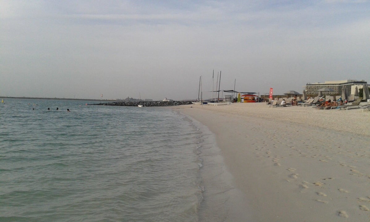 Beachclub Strand Crowne Plaza Hotel Yas Island